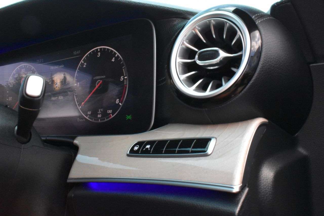 2017 MERCEDES-BENZ E-CLASS 2017 MERCEDES-BENZ E-CLASS