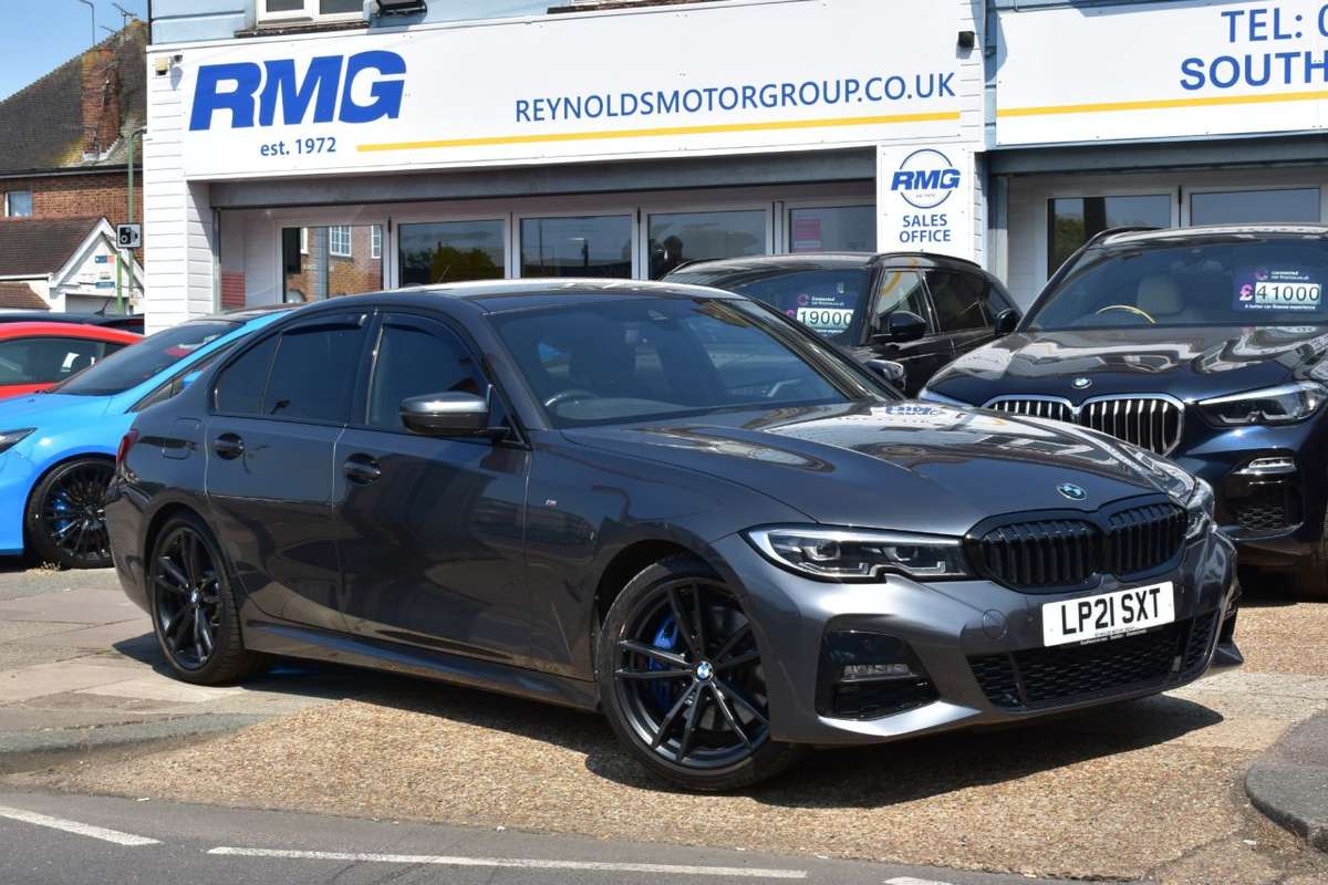 Check out this BMW 3 Series 2021 Hybrid Diesel Automatic