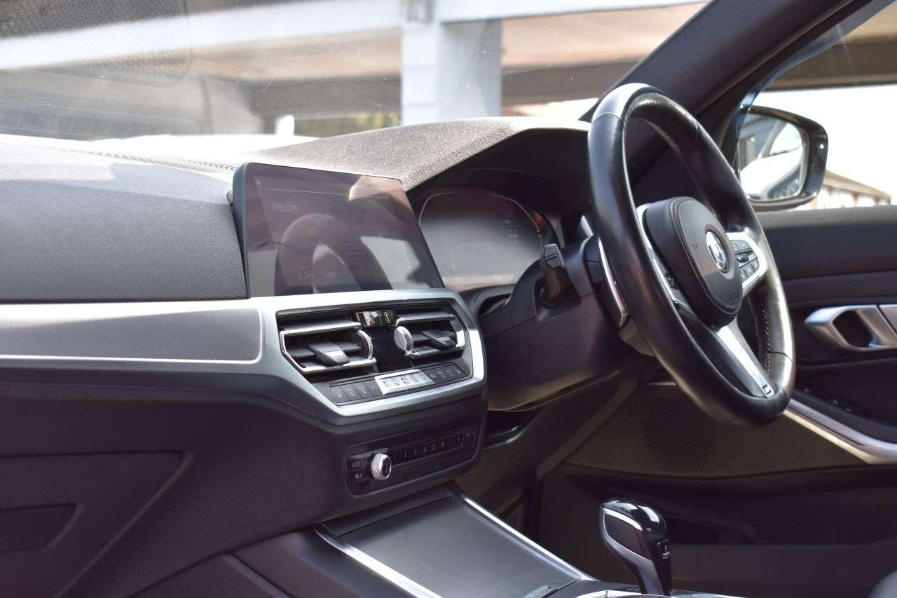 2021 BMW 3 SERIES 2021 BMW 3 SERIES