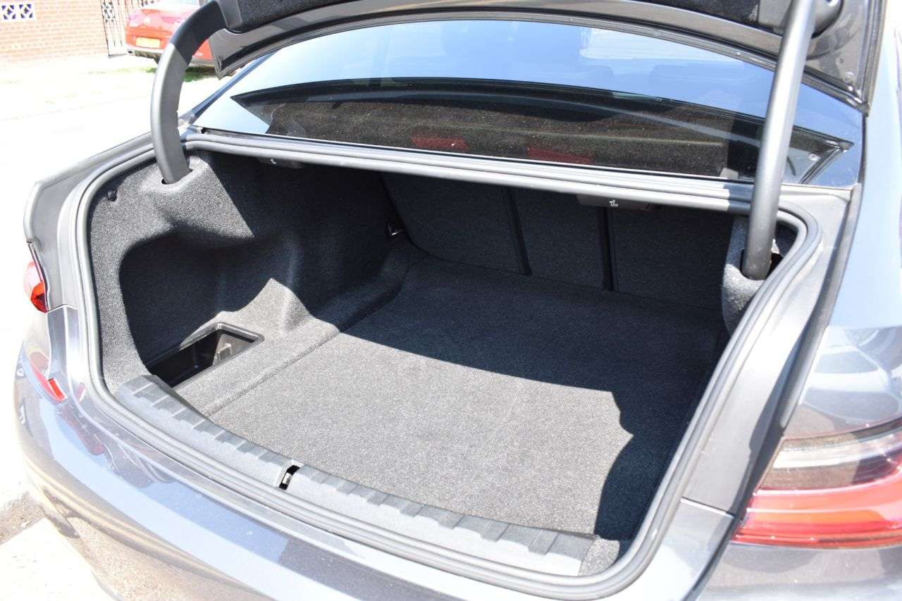 2021 BMW 3 SERIES 2021 BMW 3 SERIES