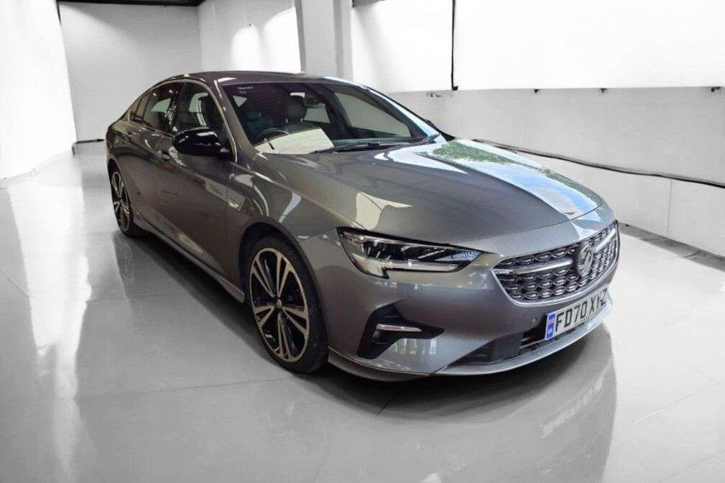 Check out this Vauxhall Insignia 2020 Diesel Manual