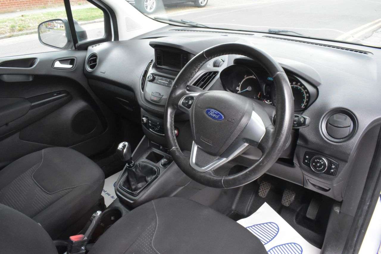 2021 FORD TRANSIT COURIER 2021 FORD TRANSIT COURIER