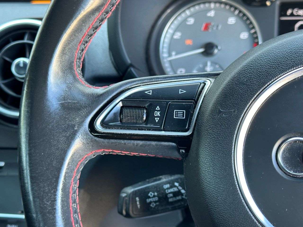 2016 AUDI S1 2016 AUDI S1