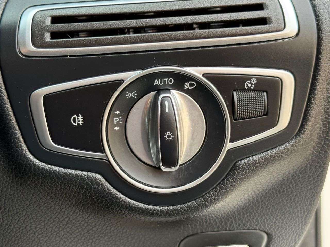 2018 MERCEDES-BENZ C-CLASS 2018 MERCEDES-BENZ C-CLASS