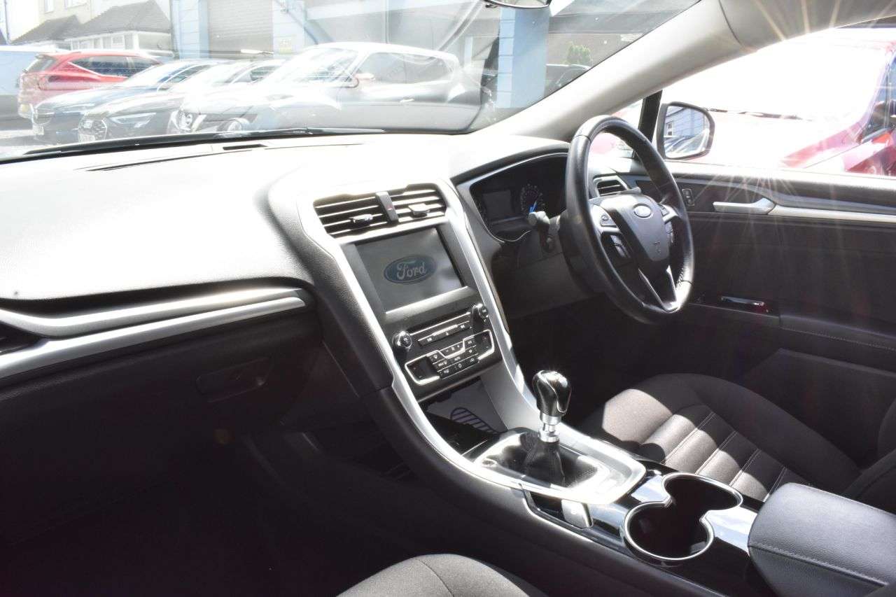 2015 FORD MONDEO 2015 FORD MONDEO