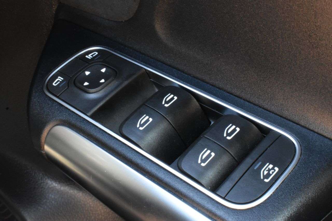 2019 MERCEDES-BENZ B-CLASS 2019 MERCEDES-BENZ B-CLASS