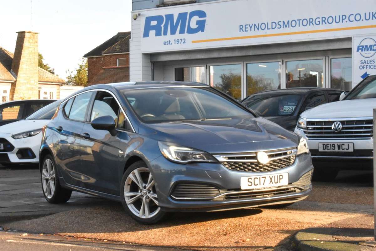 Check out this Vauxhall Astra 2017 Diesel Manual
