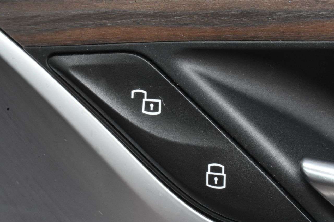 2017 BMW 5 SERIES 2017 BMW 5 SERIES