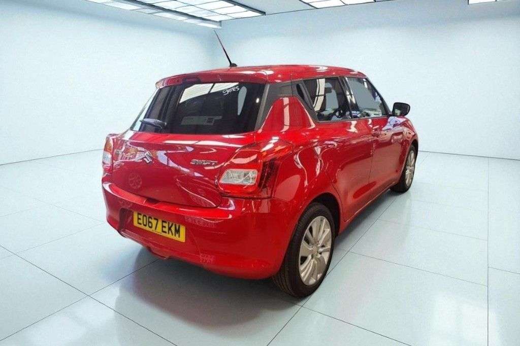 2017 SUZUKI SWIFT 2017 SUZUKI SWIFT