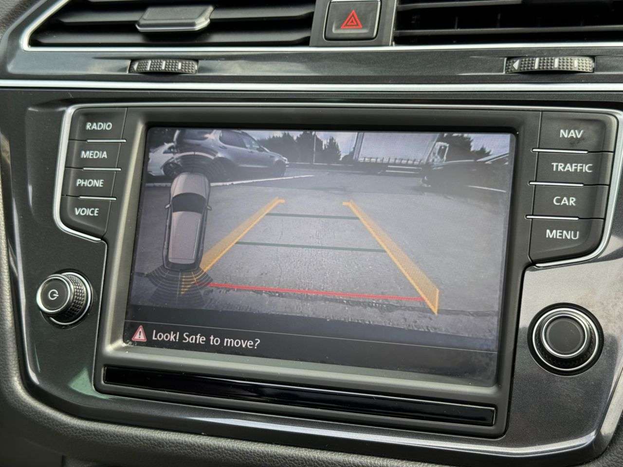 2017 VOLKSWAGEN TIGUAN 2017 VOLKSWAGEN TIGUAN