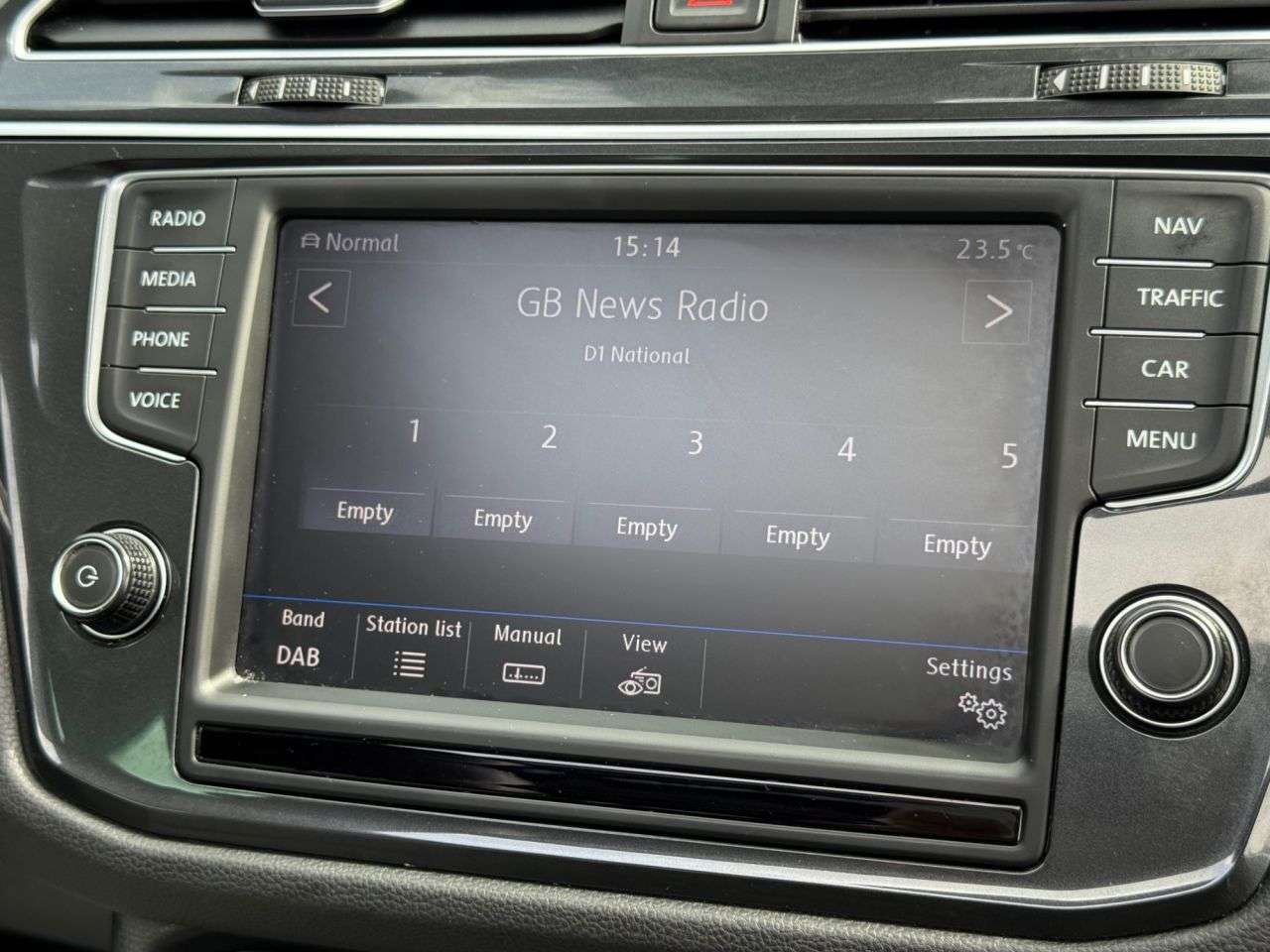 2017 VOLKSWAGEN TIGUAN 2017 VOLKSWAGEN TIGUAN