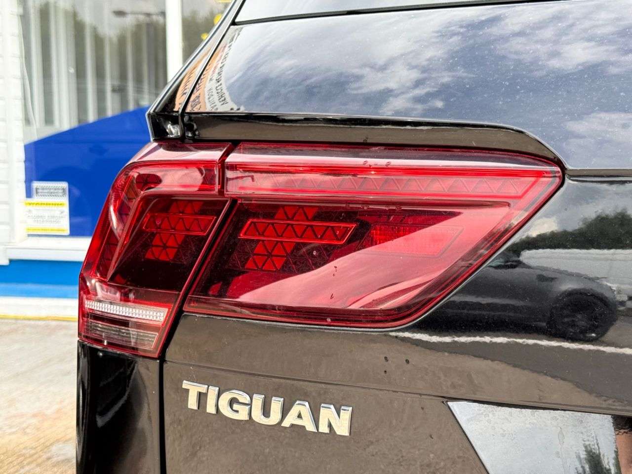 2017 VOLKSWAGEN TIGUAN 2017 VOLKSWAGEN TIGUAN