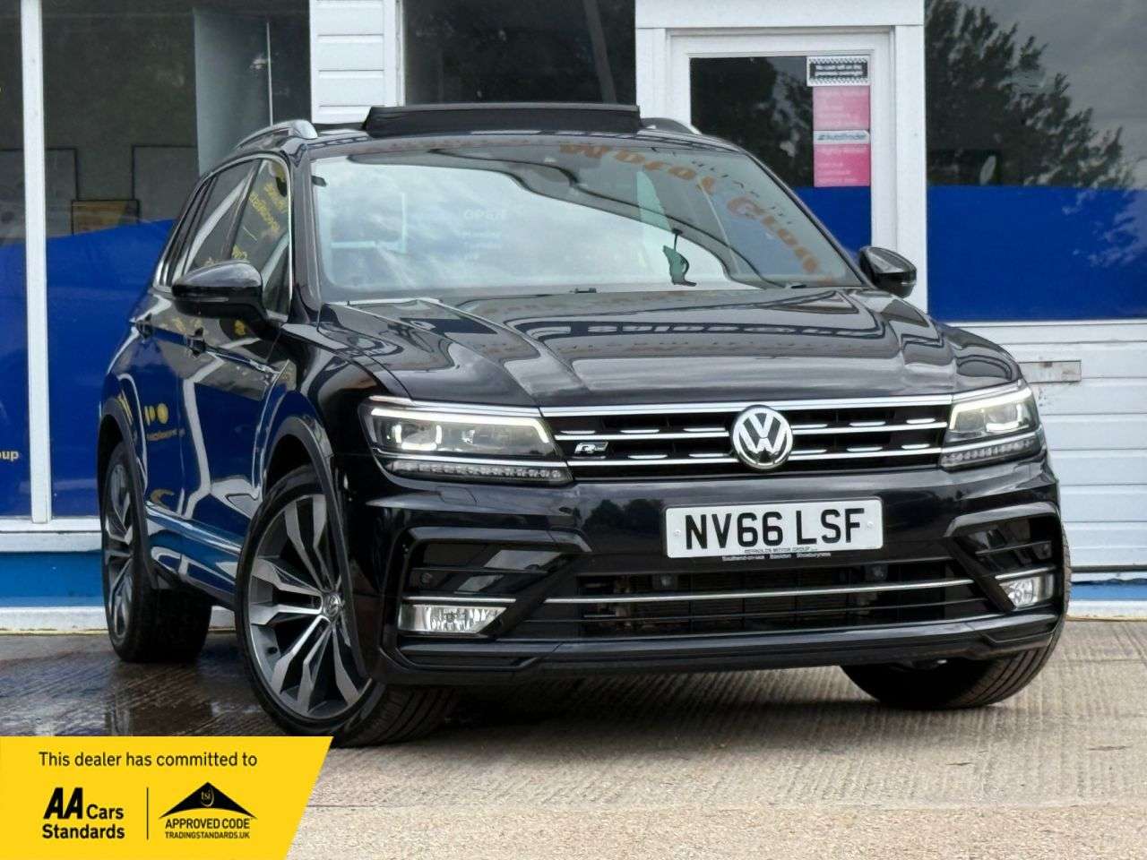 2017 VOLKSWAGEN TIGUAN 2017 VOLKSWAGEN TIGUAN