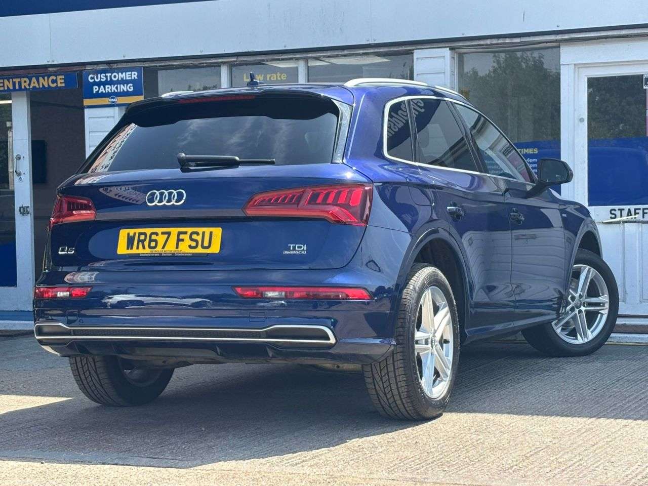 2017 AUDI Q5 2017 AUDI Q5