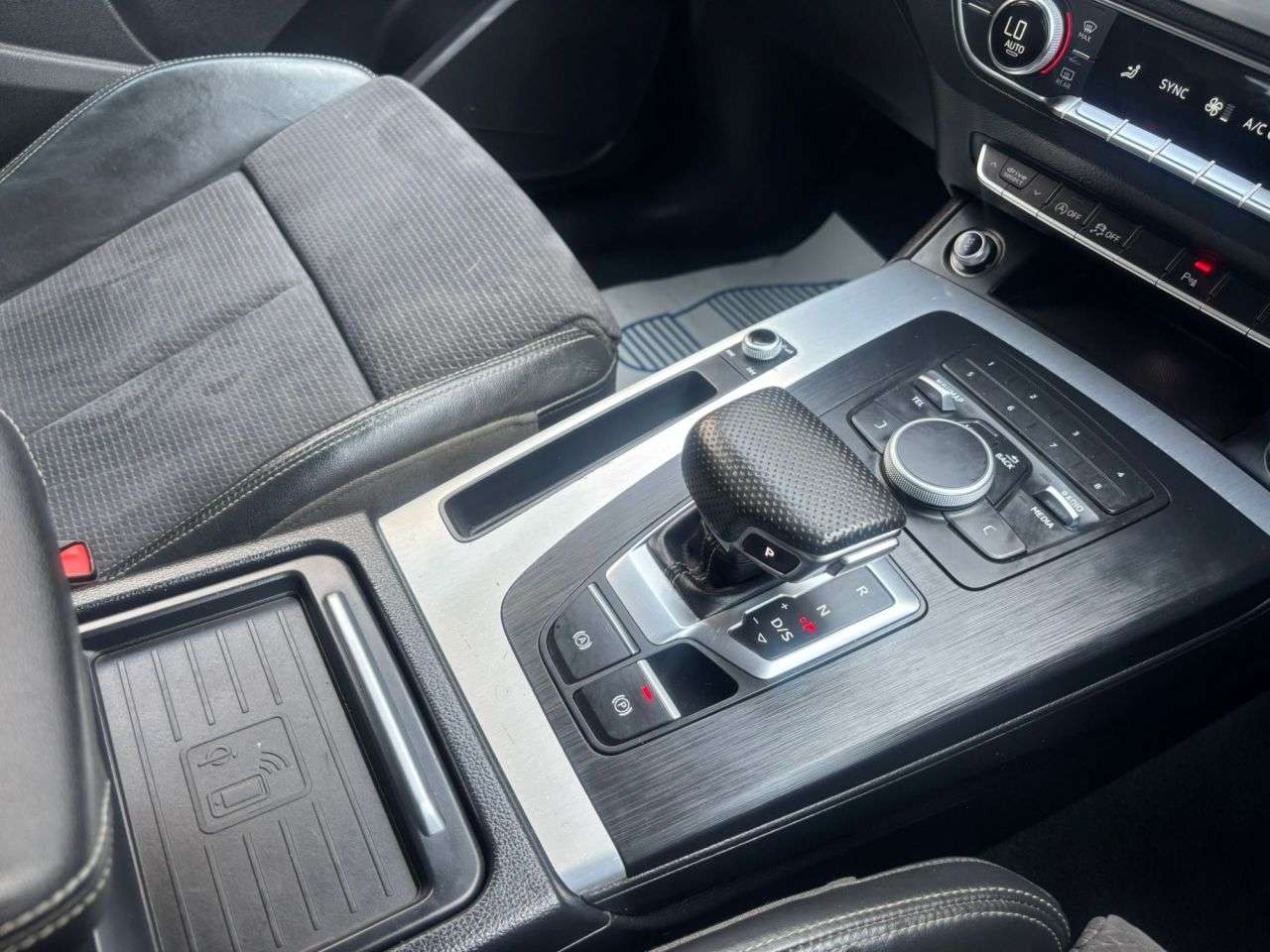 2017 AUDI Q5 2017 AUDI Q5
