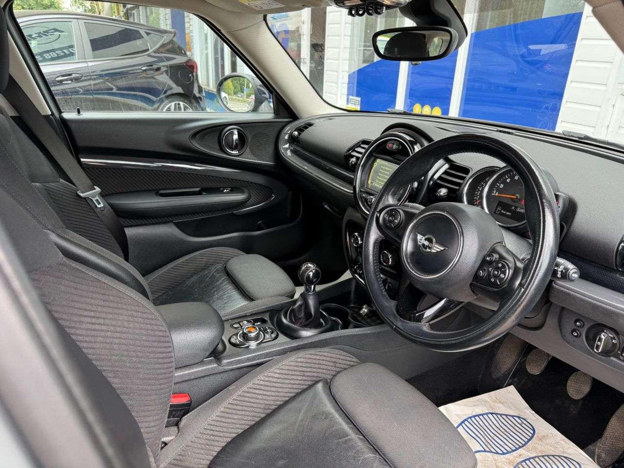 2016 MINI CLUBMAN 2016 MINI CLUBMAN