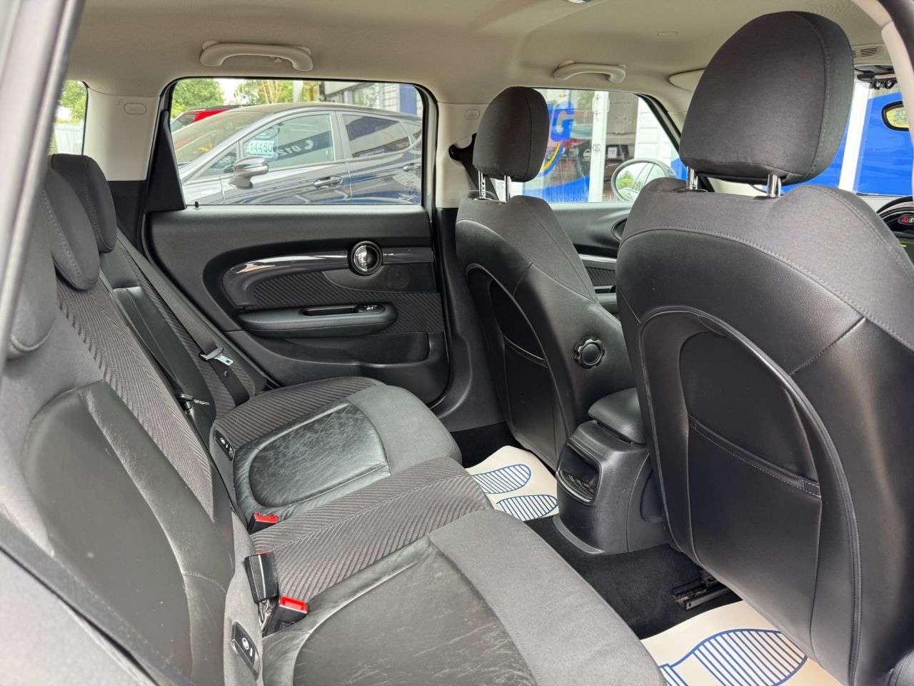 2016 MINI CLUBMAN 2016 MINI CLUBMAN