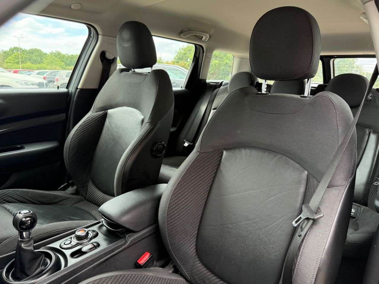 2016 MINI CLUBMAN 2016 MINI CLUBMAN