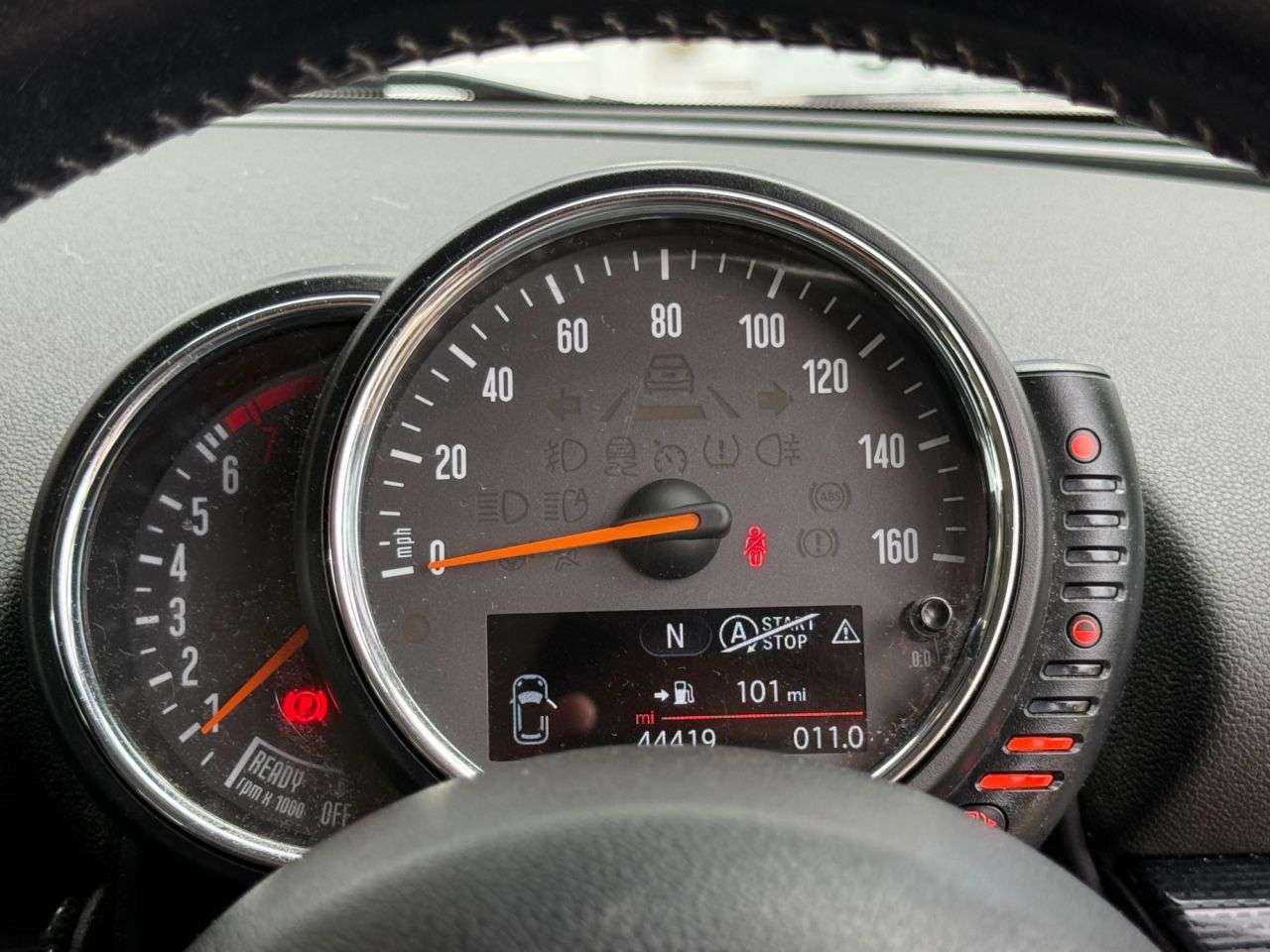 2016 MINI CLUBMAN 2016 MINI CLUBMAN