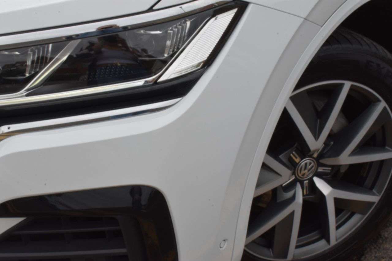 2019 VOLKSWAGEN TOUAREG 2019 VOLKSWAGEN TOUAREG