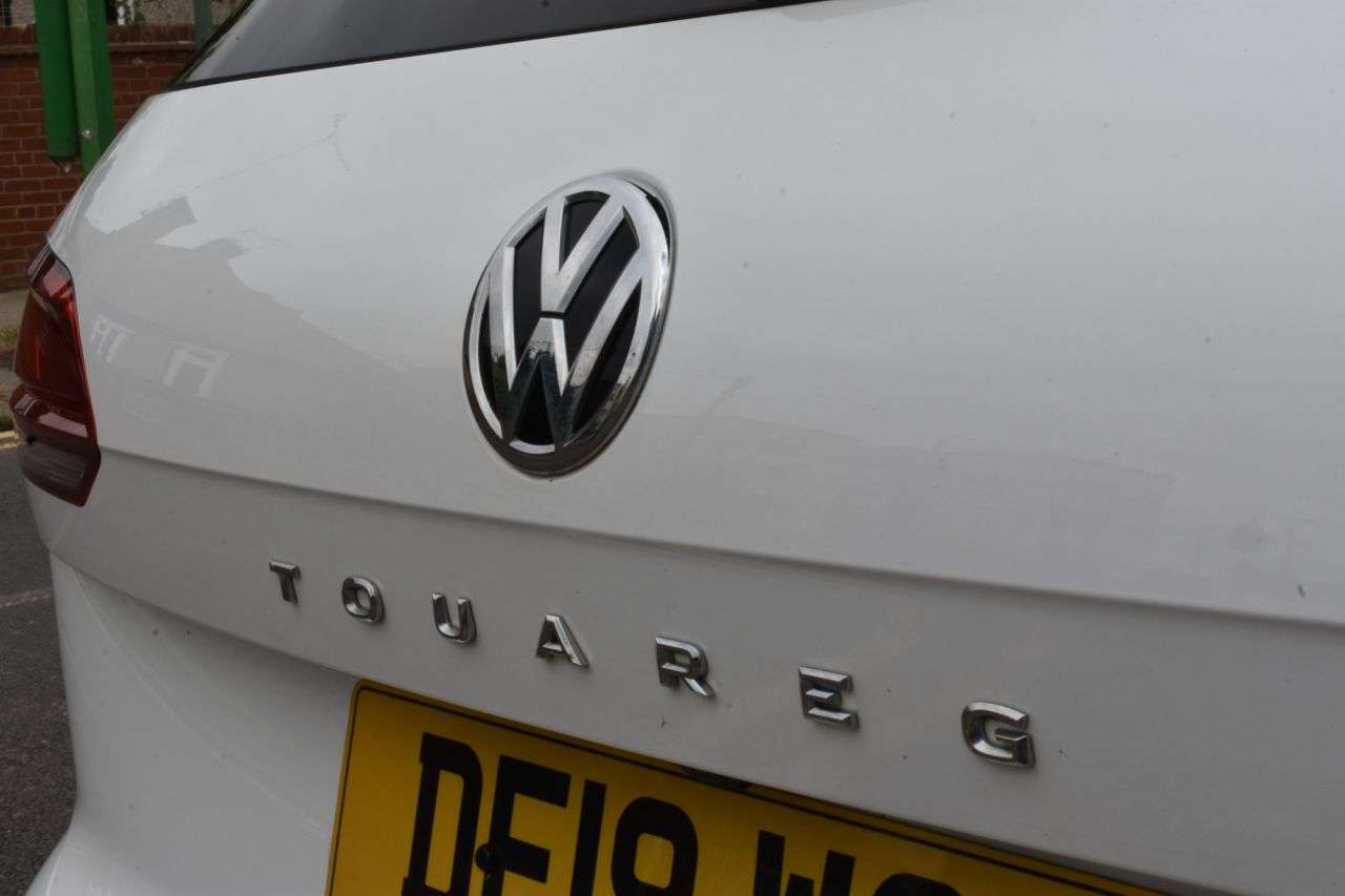 2019 VOLKSWAGEN TOUAREG 2019 VOLKSWAGEN TOUAREG