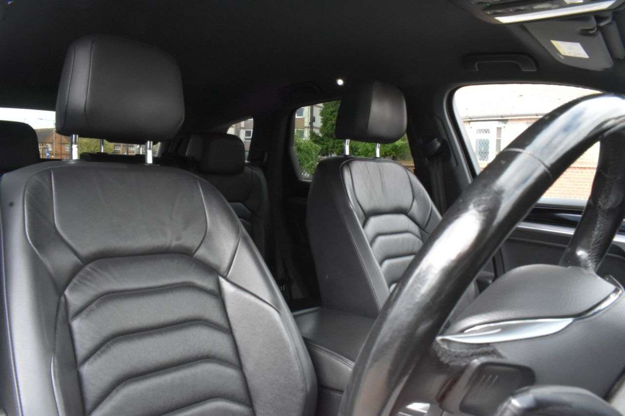 2019 VOLKSWAGEN TOUAREG 2019 VOLKSWAGEN TOUAREG