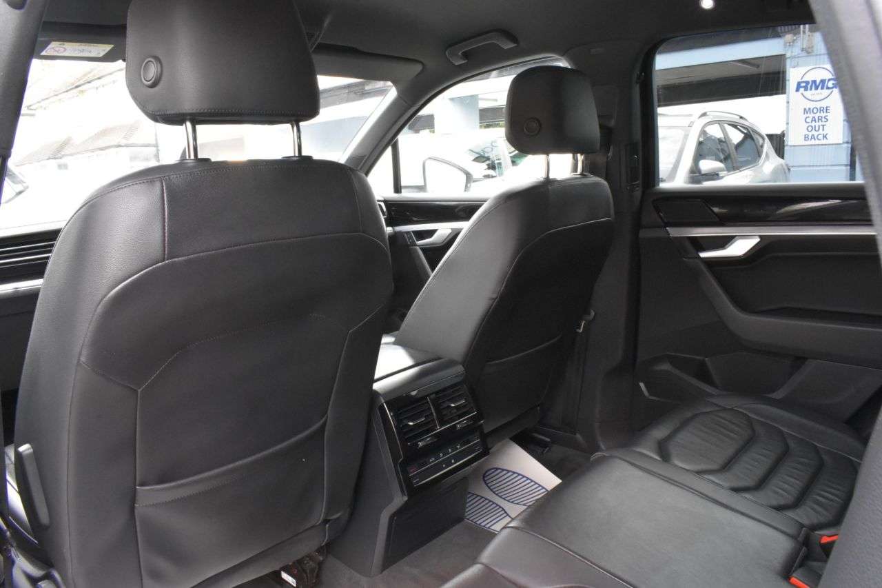 2019 VOLKSWAGEN TOUAREG 2019 VOLKSWAGEN TOUAREG