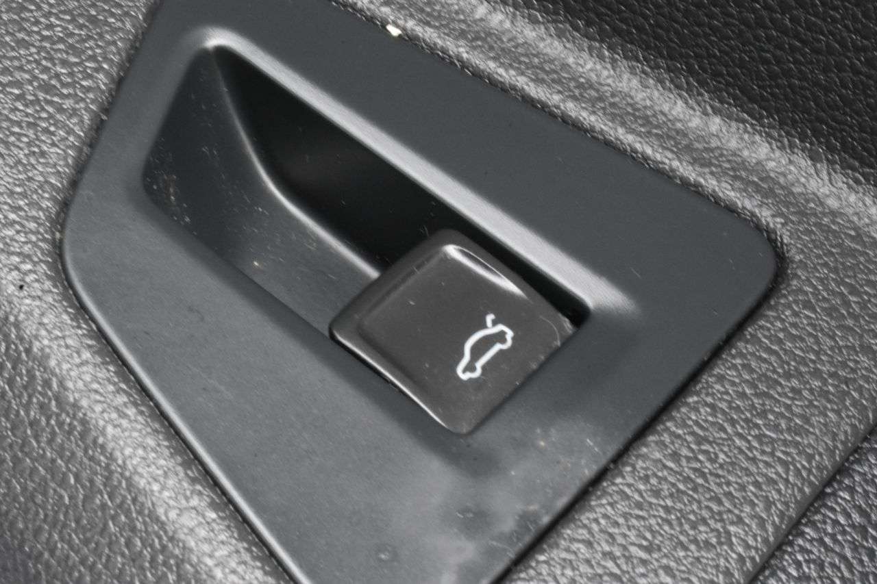 2019 VOLKSWAGEN TOUAREG 2019 VOLKSWAGEN TOUAREG