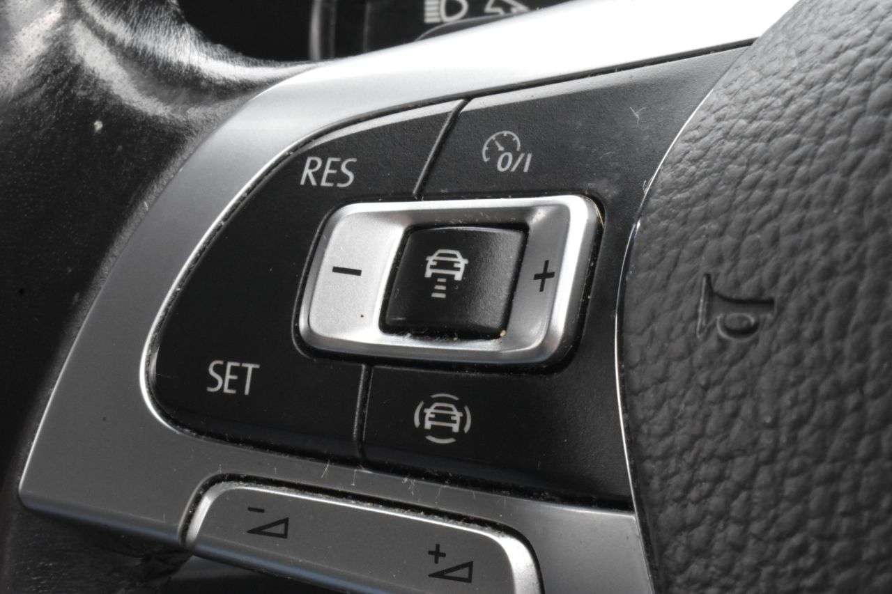 2019 VOLKSWAGEN TOUAREG 2019 VOLKSWAGEN TOUAREG