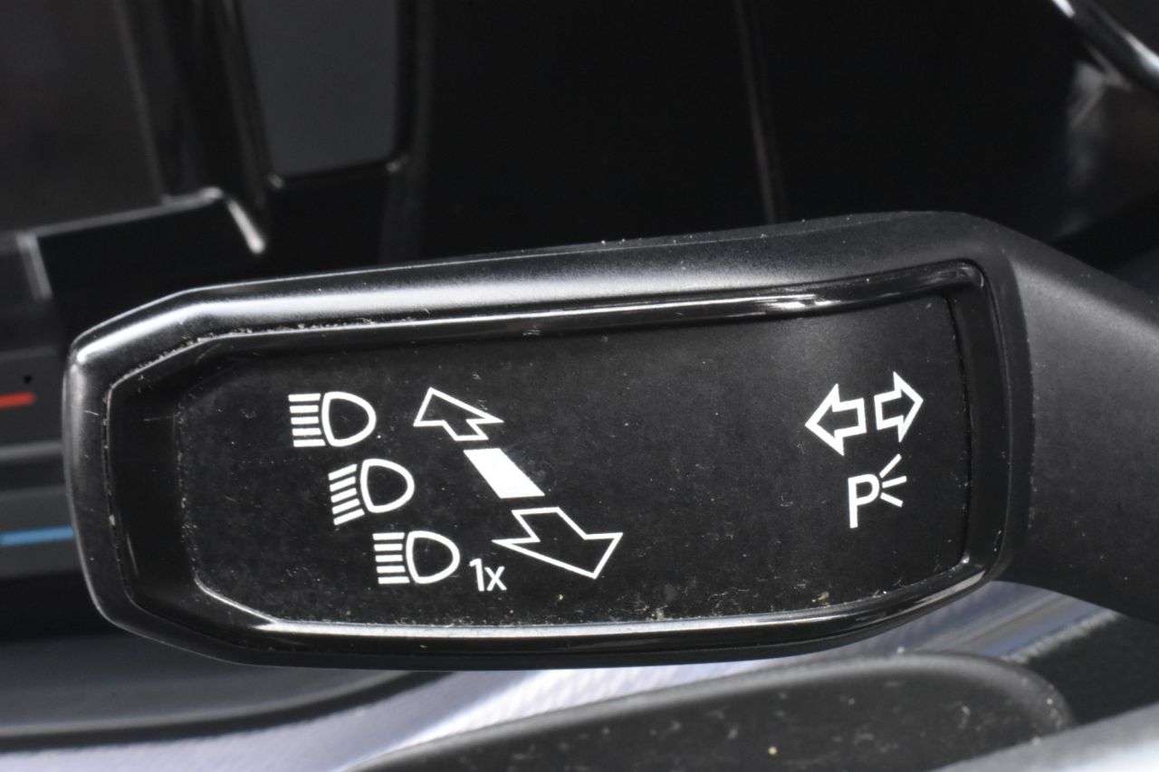 2019 VOLKSWAGEN TOUAREG 2019 VOLKSWAGEN TOUAREG