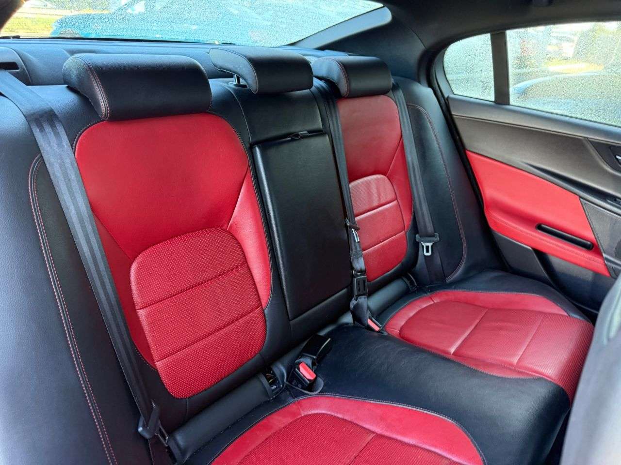 2017 JAGUAR XE 2017 JAGUAR XE