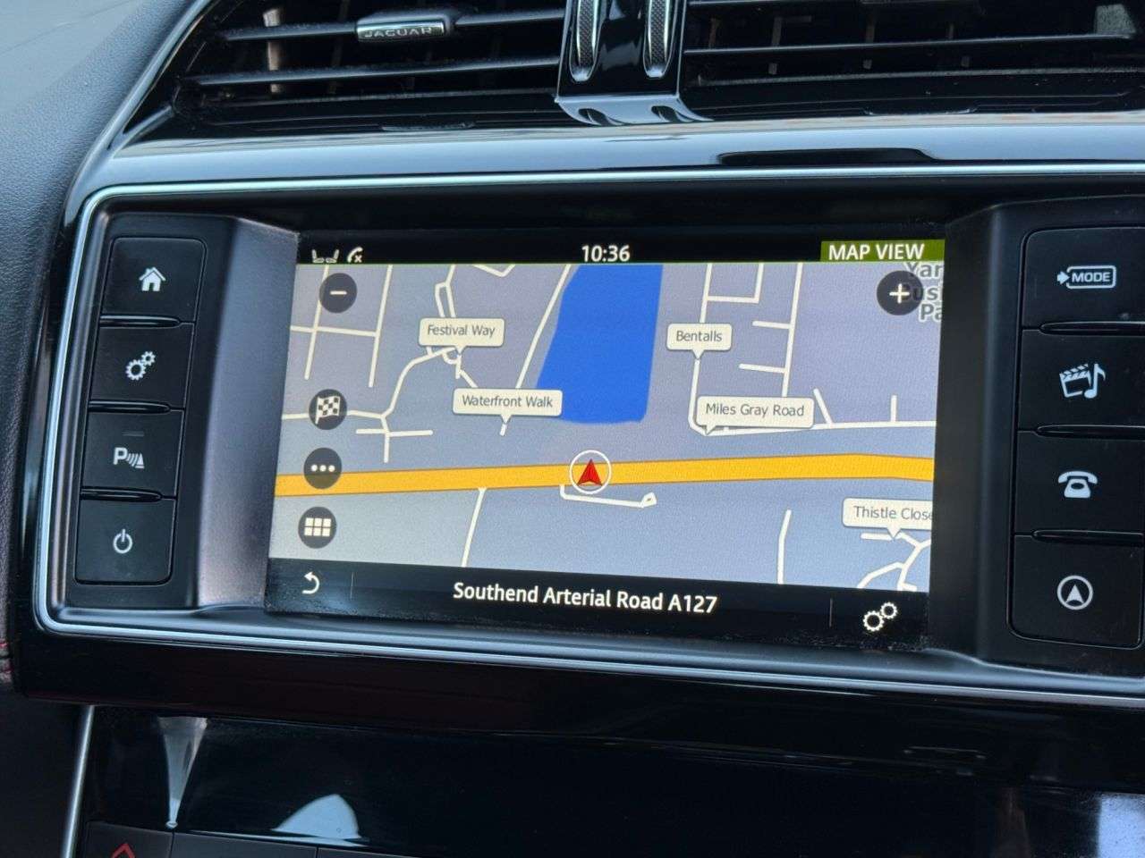 2017 JAGUAR XE 2017 JAGUAR XE