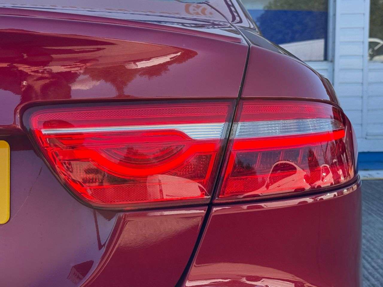 2017 JAGUAR XE 2017 JAGUAR XE