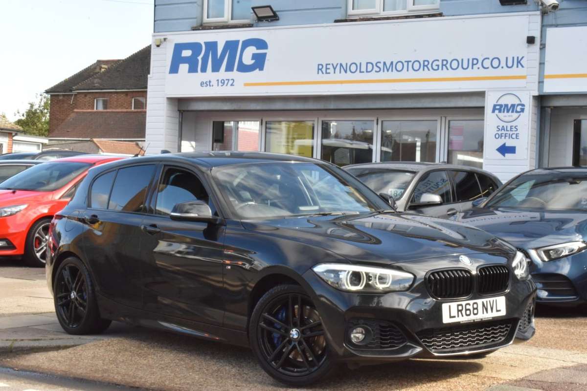Check out this BMW 1 Series 2018 Petrol Manual