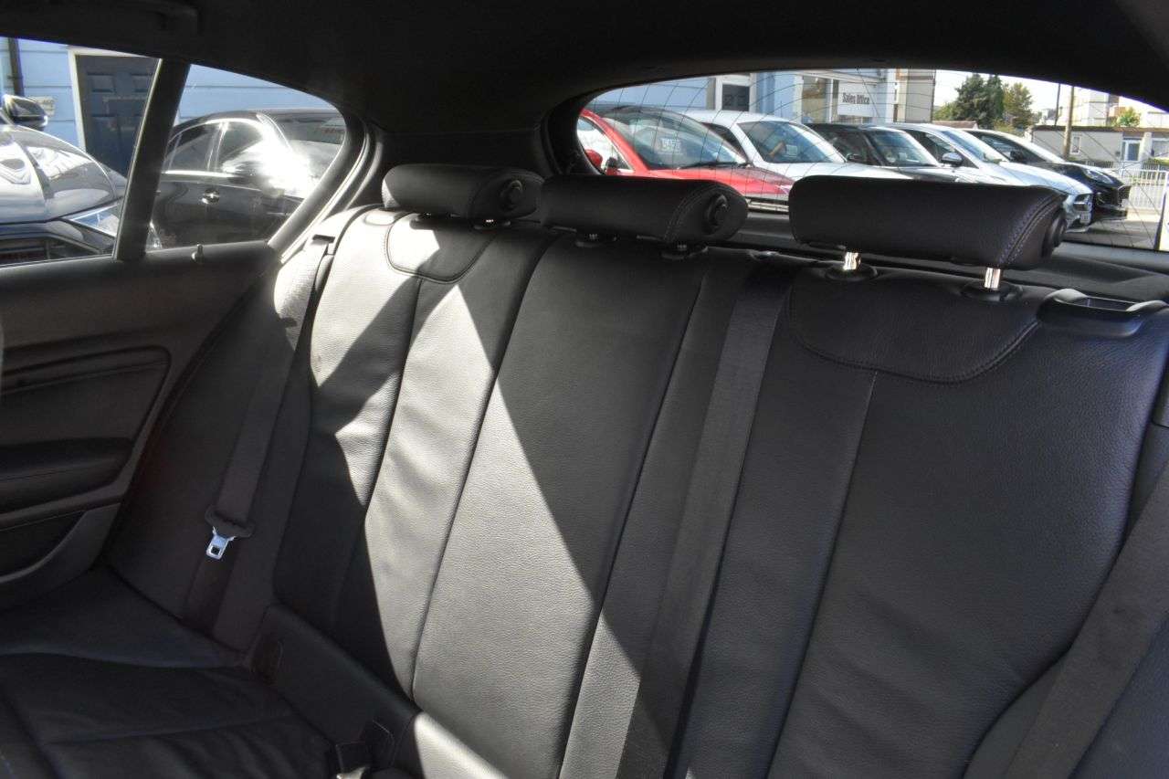 2018 BMW 1 SERIES 2018 BMW 1 SERIES