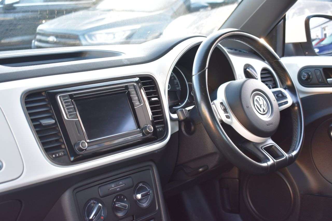 2015 VOLKSWAGEN BEETLE 2015 VOLKSWAGEN BEETLE