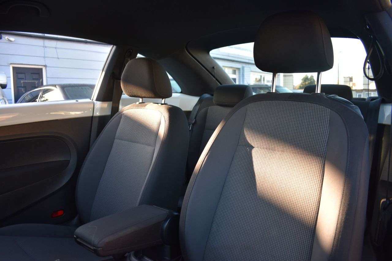 2015 VOLKSWAGEN BEETLE 2015 VOLKSWAGEN BEETLE