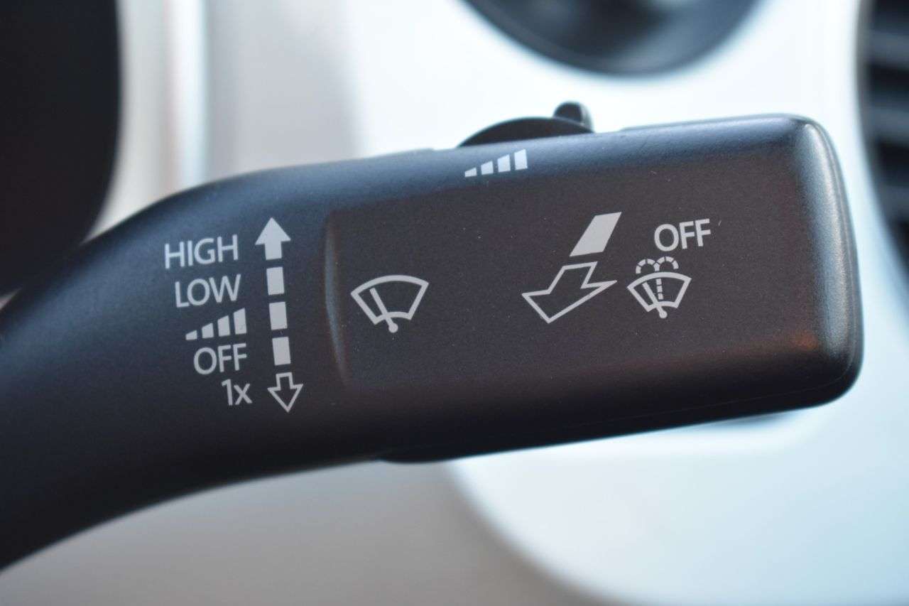 2015 VOLKSWAGEN BEETLE 2015 VOLKSWAGEN BEETLE