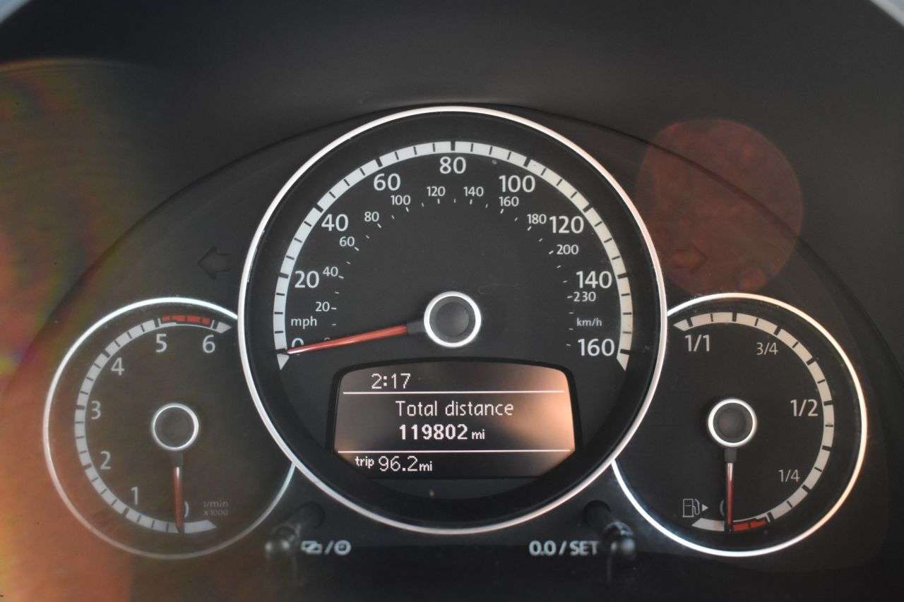 2015 VOLKSWAGEN BEETLE 2015 VOLKSWAGEN BEETLE