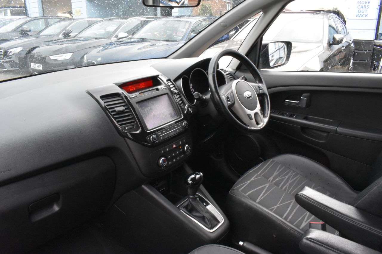 2015 KIA VENGA 2015 KIA VENGA