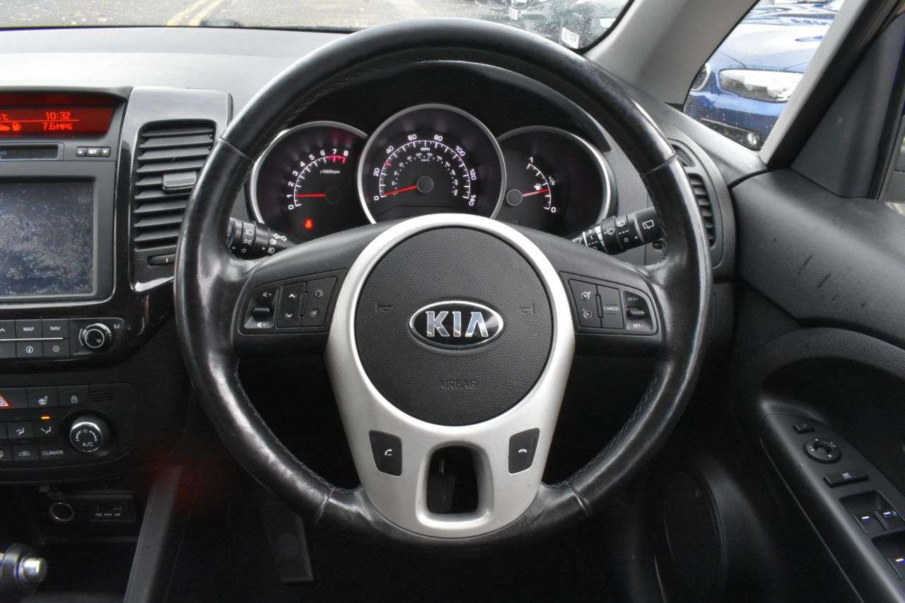 2015 KIA VENGA 2015 KIA VENGA