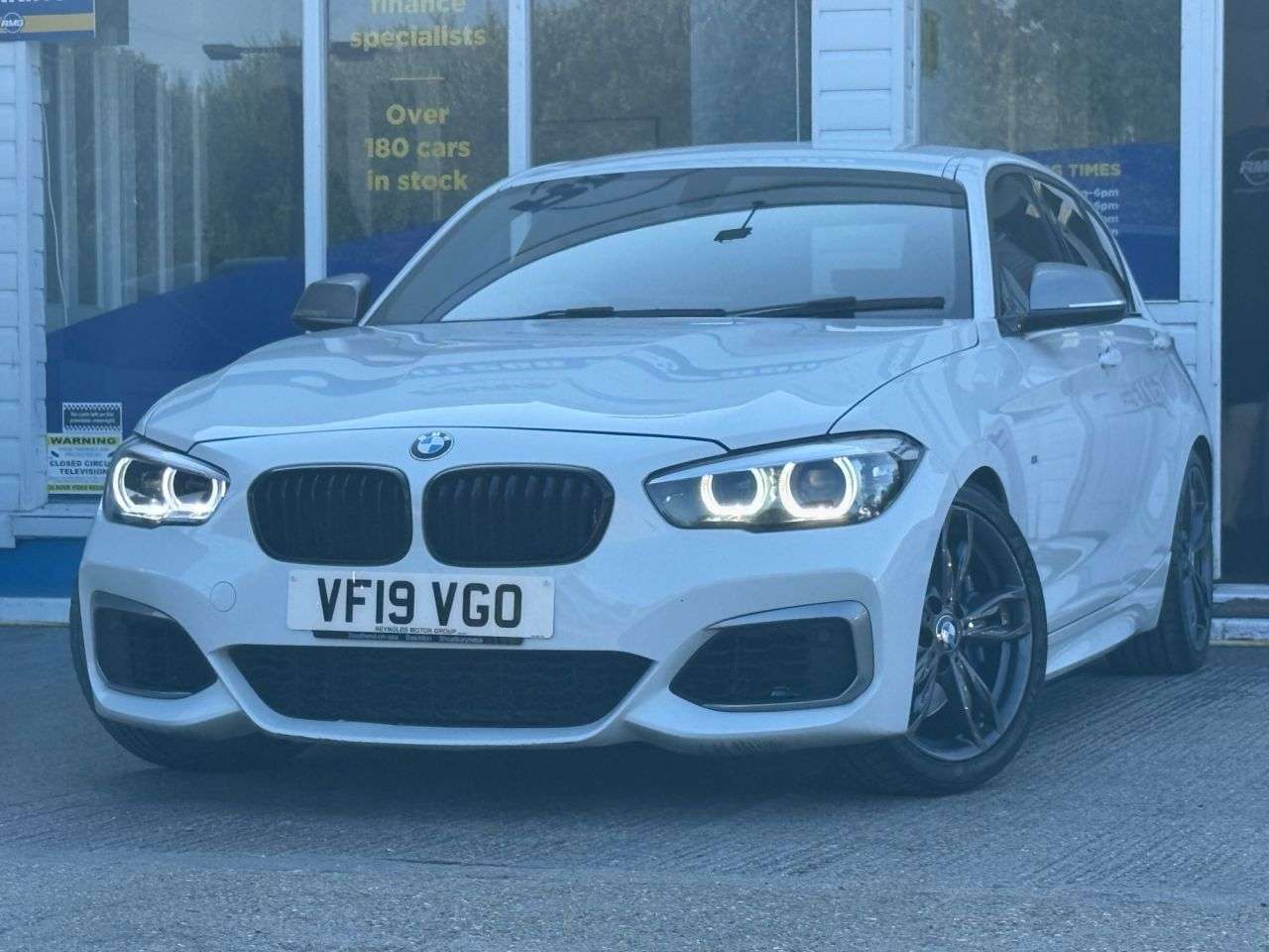 2019 BMW 1 SERIES 2019 BMW 1 SERIES