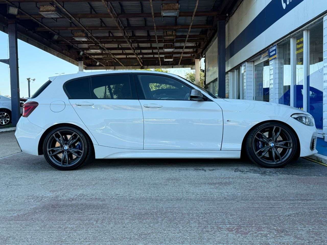 2019 BMW 1 SERIES 2019 BMW 1 SERIES