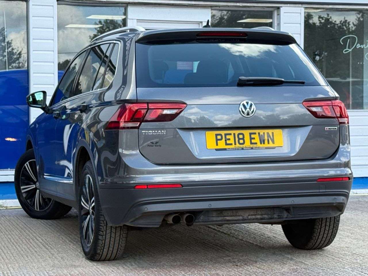 2018 VOLKSWAGEN TIGUAN 2018 VOLKSWAGEN TIGUAN