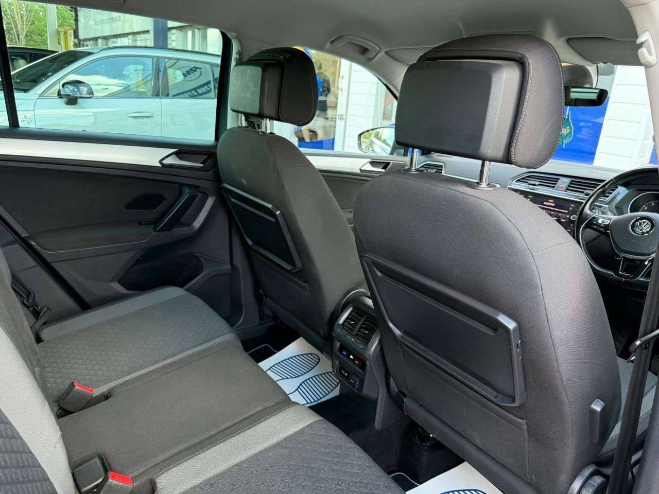 2018 VOLKSWAGEN TIGUAN 2018 VOLKSWAGEN TIGUAN