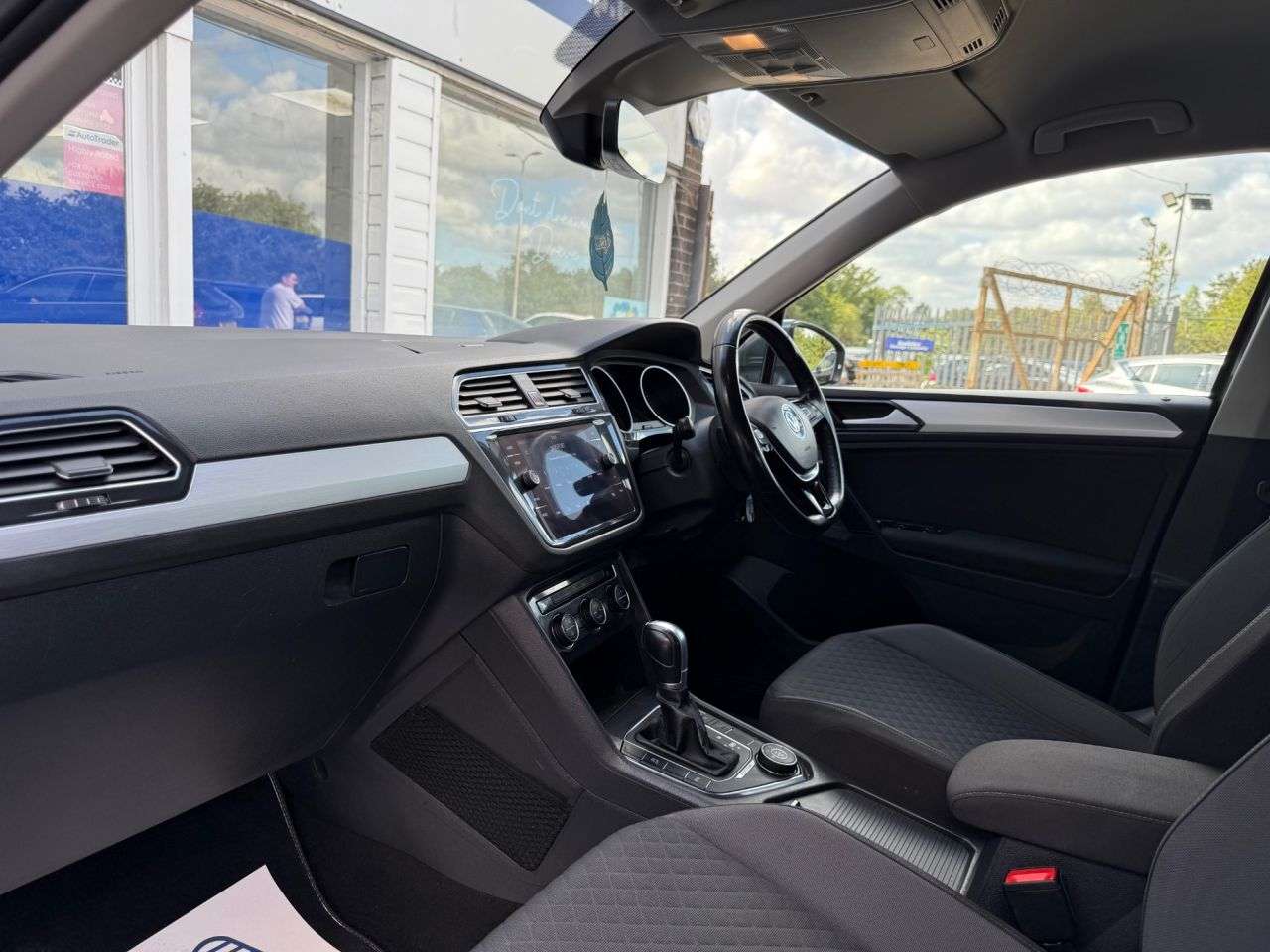 2018 VOLKSWAGEN TIGUAN 2018 VOLKSWAGEN TIGUAN