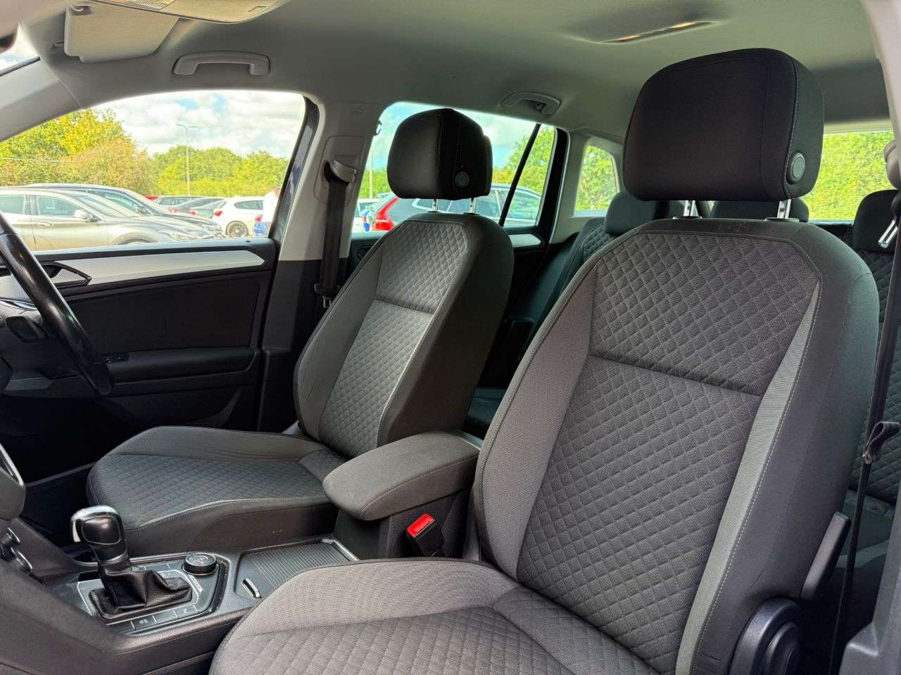 2018 VOLKSWAGEN TIGUAN 2018 VOLKSWAGEN TIGUAN