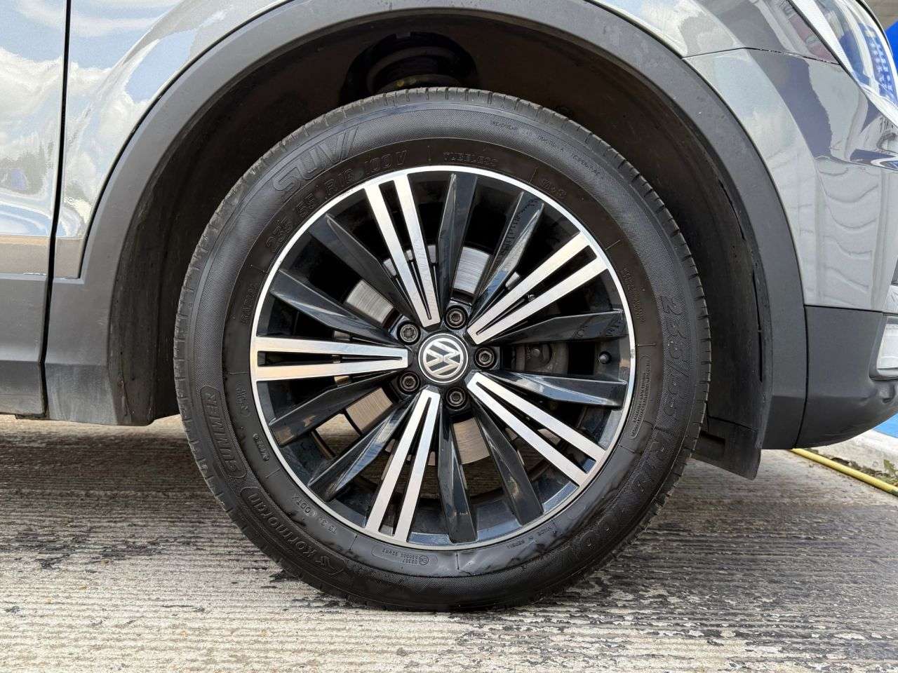 2018 VOLKSWAGEN TIGUAN 2018 VOLKSWAGEN TIGUAN