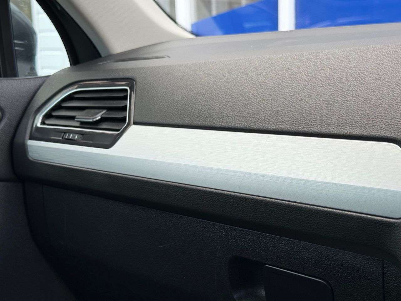 2018 VOLKSWAGEN TIGUAN 2018 VOLKSWAGEN TIGUAN