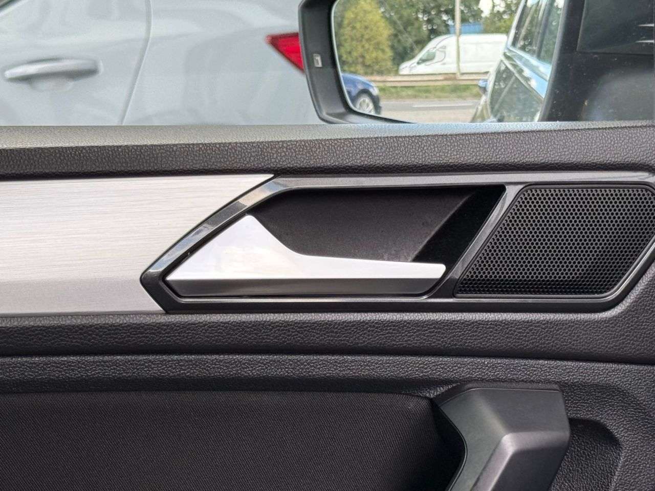 2018 VOLKSWAGEN TIGUAN 2018 VOLKSWAGEN TIGUAN